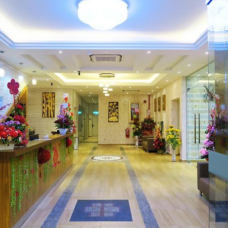 Star Romantic Batu Pahat Esterno foto