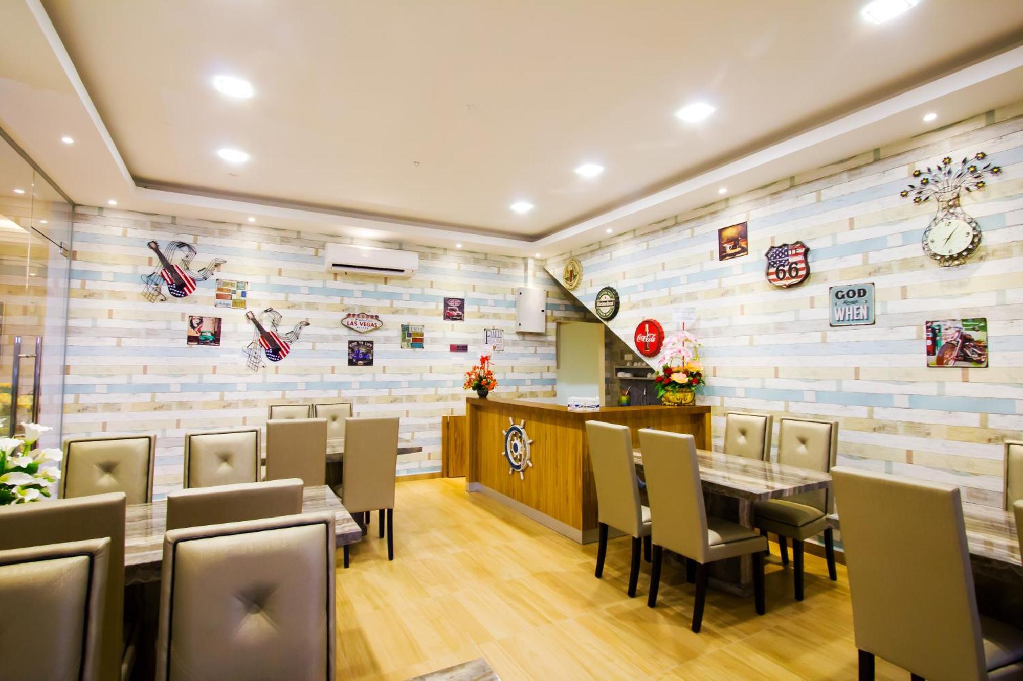 Star Romantic Batu Pahat Esterno foto